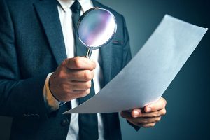 What are the obligations of a life insurance broker in Quebec?