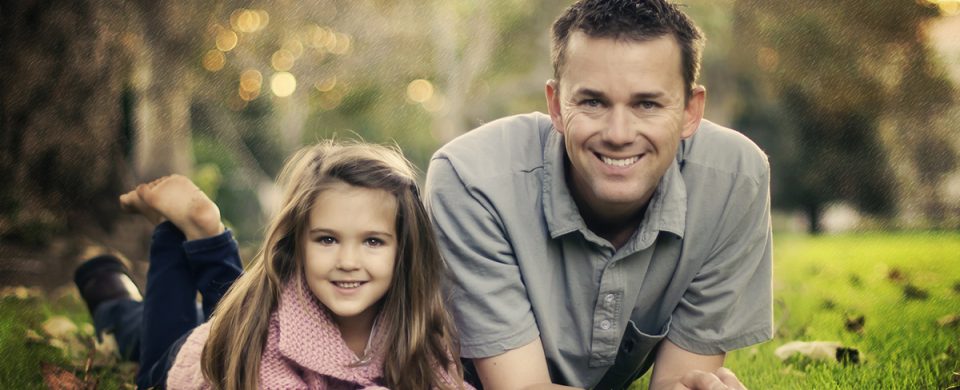 The challenges of being a single parent in Quebec and the benefits of life insurance.