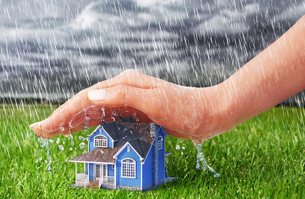 Protect your home from loss or damage with the right home insurance coverage.